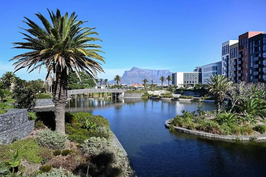 Bgs Luxury -Two-Bed -Nine Palms Apartment Cape Town
