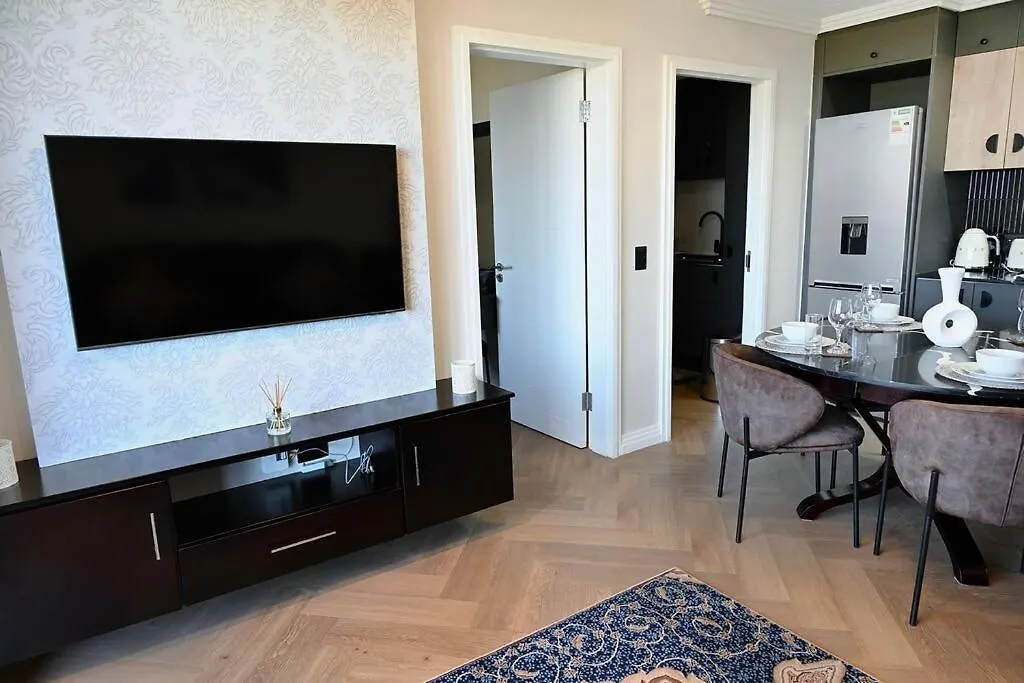Bgs Luxury -Two-Bed -Nine Palms Apartment Cape Town