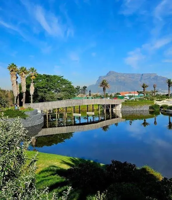 Bgs Luxury -Two-Bed -Nine Palms Apartment Cape Town